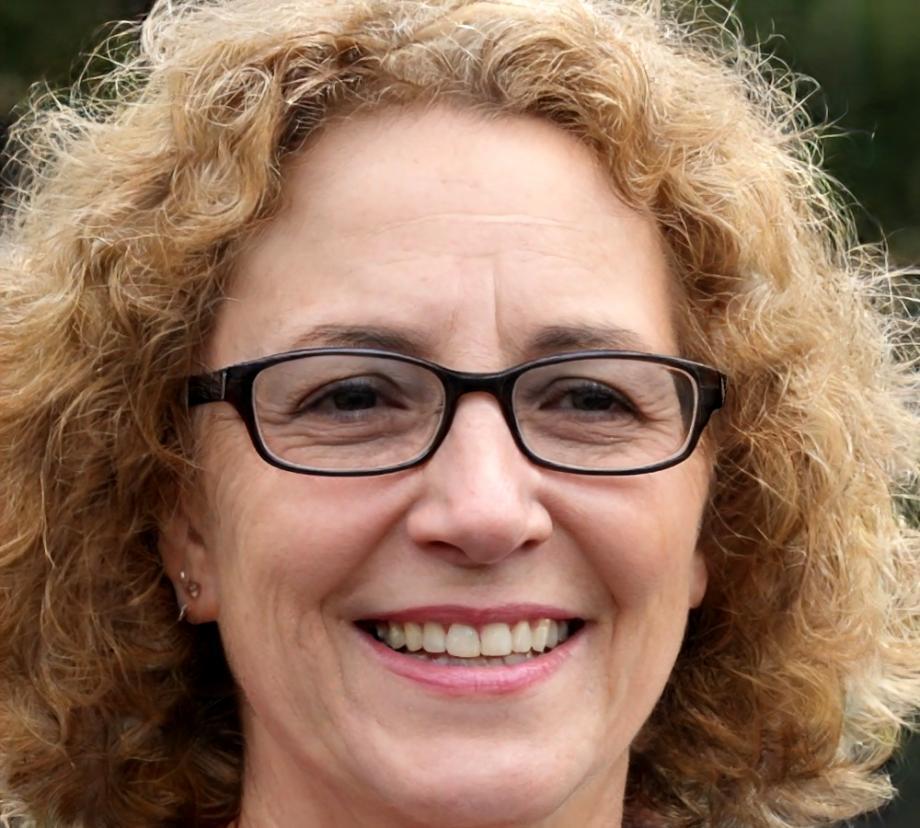 Elif Yılmaz Kreativitätscoach